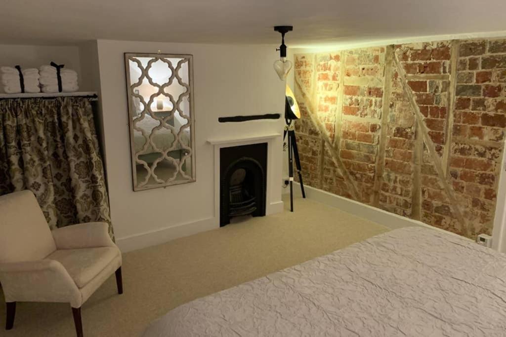 Rose Cottage Rowland's Castle Exterior foto